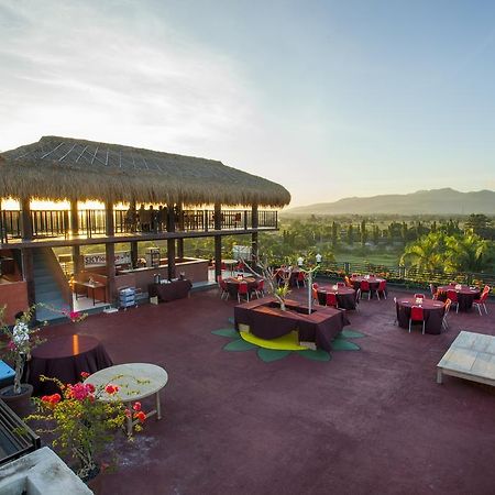 Pratama Hotel & Convention 마타람 외부 사진