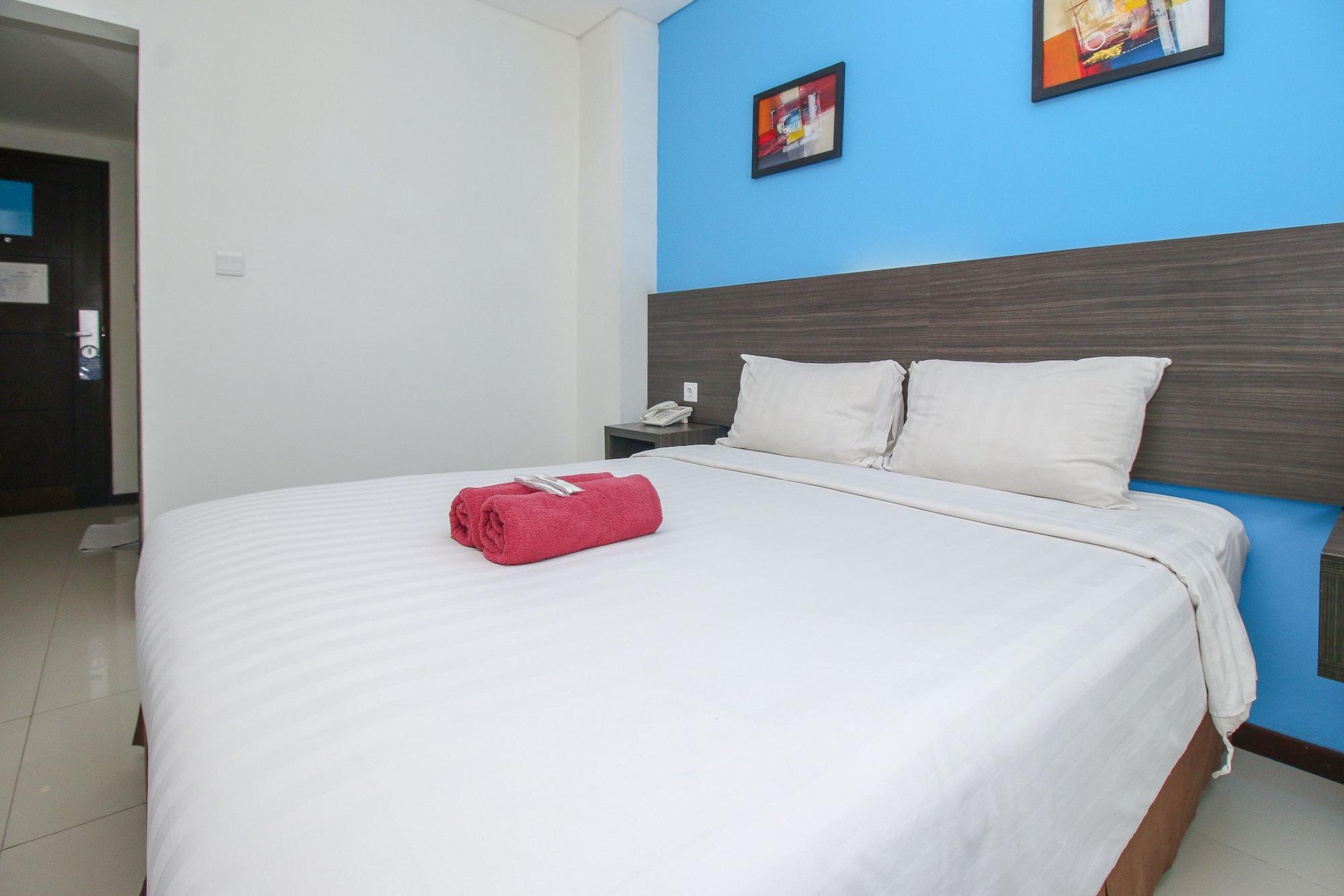 Pratama Hotel & Convention 마타람 외부 사진