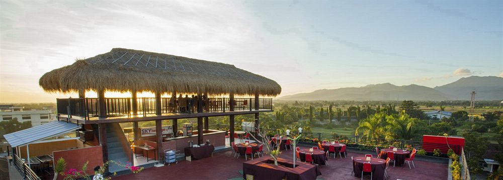 Pratama Hotel & Convention 마타람 외부 사진